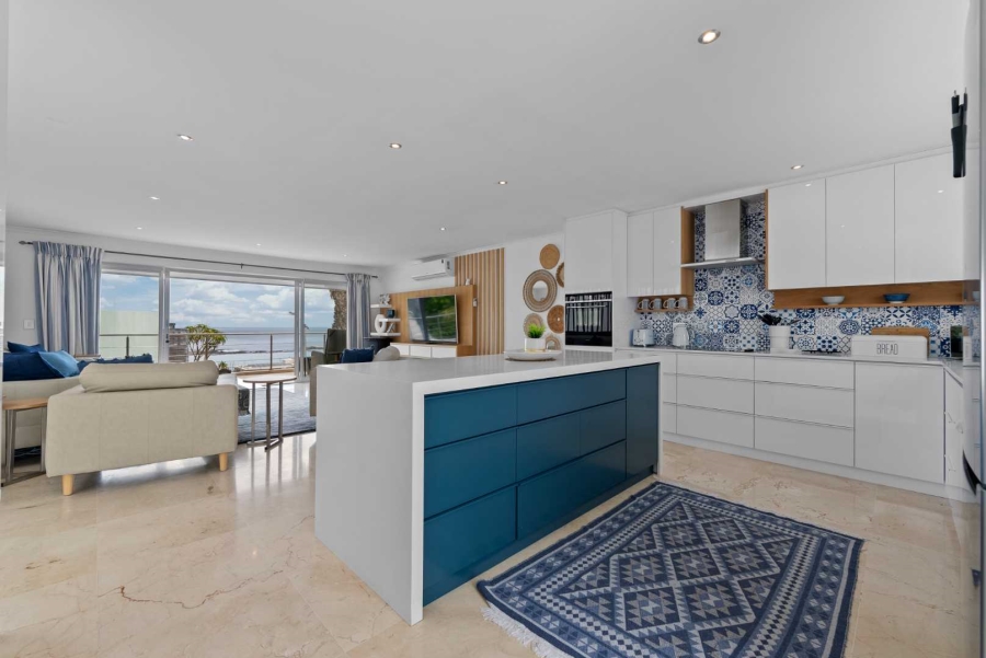 4 Bedroom Property for Sale in Camps Bay Western Cape